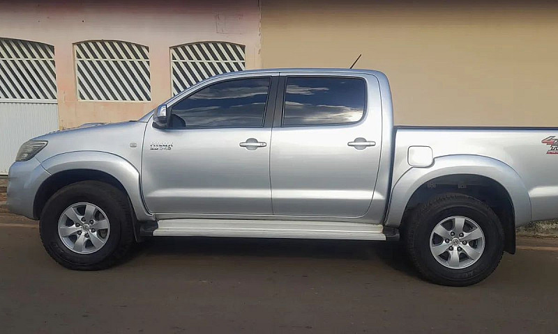 Toyota Hilux Cd D4-D...