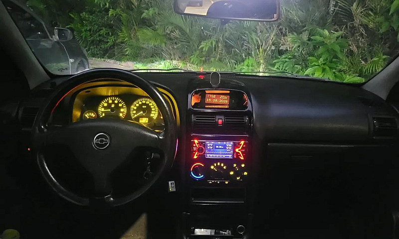 Chevrolet Astra Adva...
