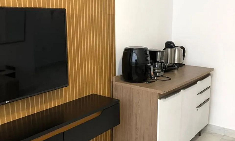 Flat 1 Quarto Mobili...