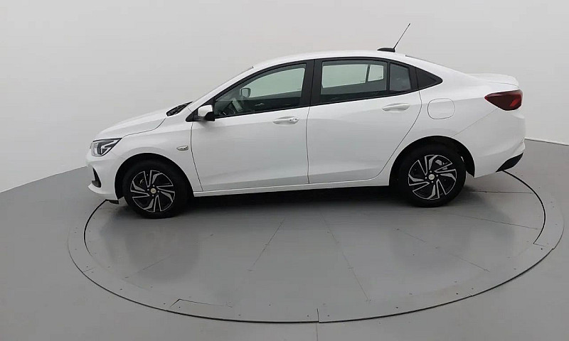 Chevrolet Onix Plus ...