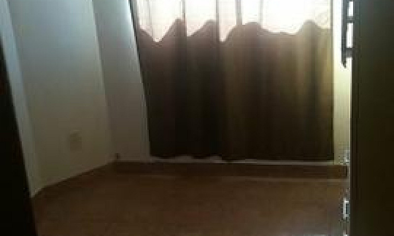 Aluga-Se Apartamento...