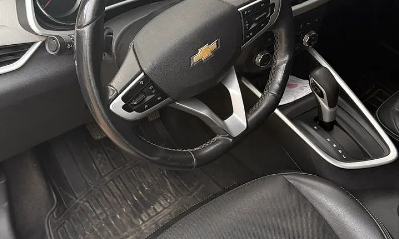 Chevrolet Onix Plus ...