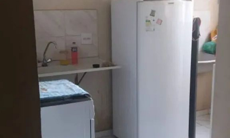 Aluga Se Apartamento...