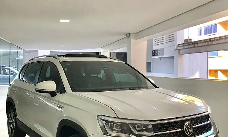 Volkswagen Taos High...