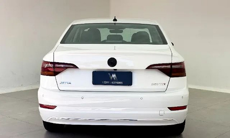 Volkswagen Jetta 1.4...