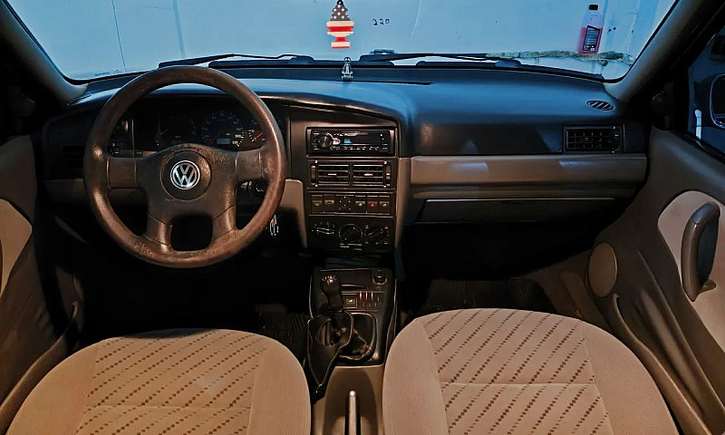 Volkswagen Santana 2...