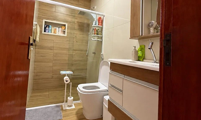 Imóvel Com 4 Casas I...