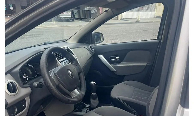 Renault Logan Expres...