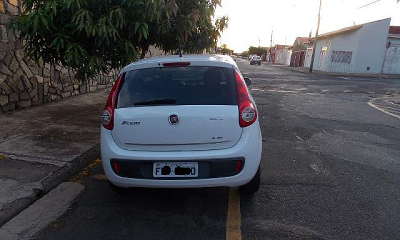 Fiat Palio Essence 1...