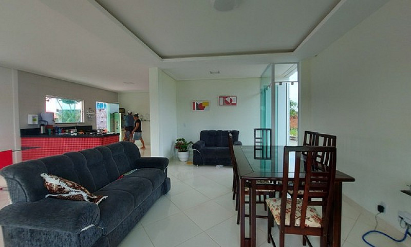 Linda Casa Em Águas ...