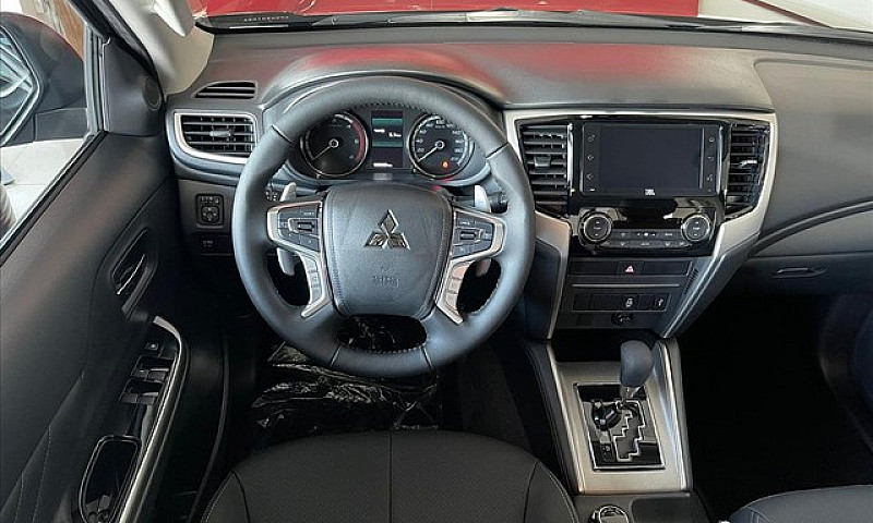 Mitsubishi L200 Trit...