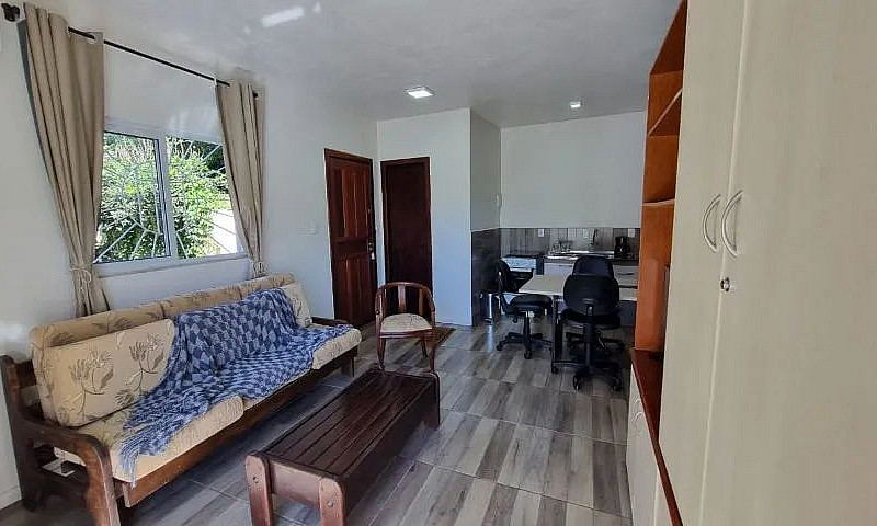 Sobrado Com- 2 Suíte...