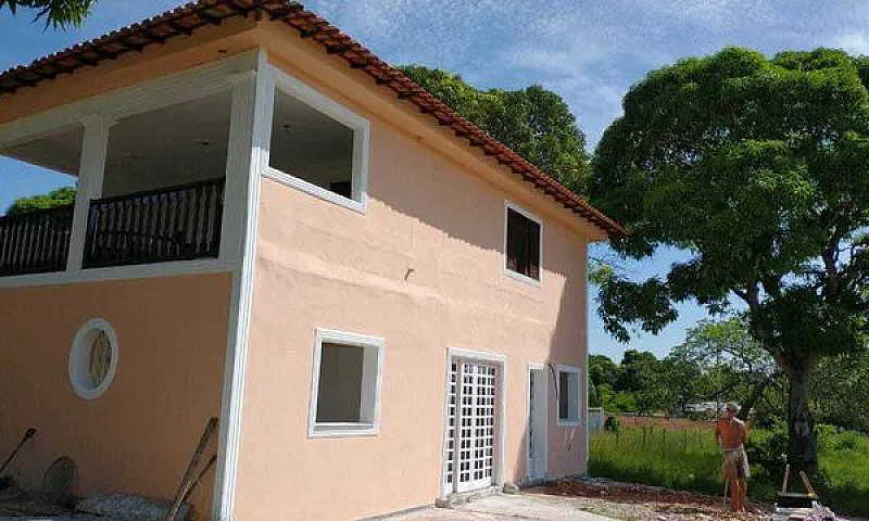 Casa De Condomínio E...
