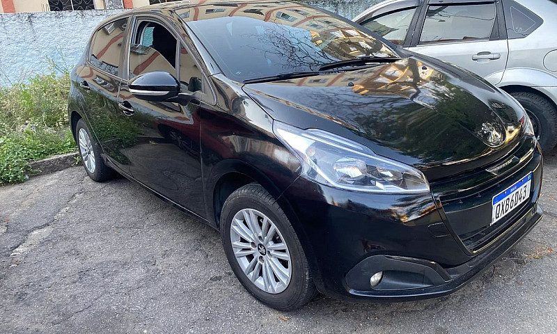 Peugeot 208 Active 1...