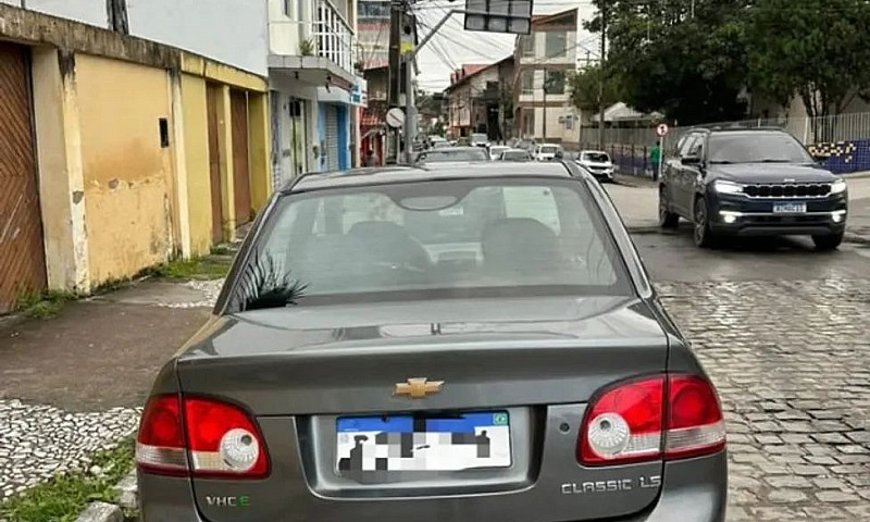Chevrolet Classic Li...