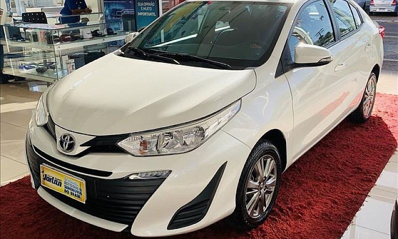 Toyota Yaris 1.5 16V...