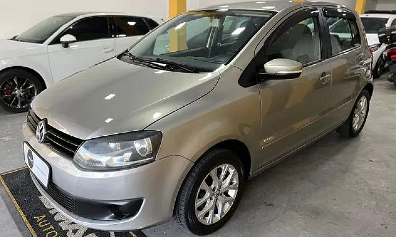 Volkswagen Fox Trend...