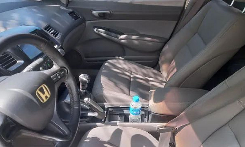 Honda Civic 2009...