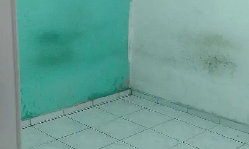 Aluga-Se Casa R$ 400...
