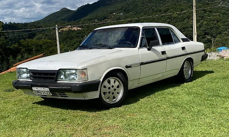 Chevrolet Opala Como...