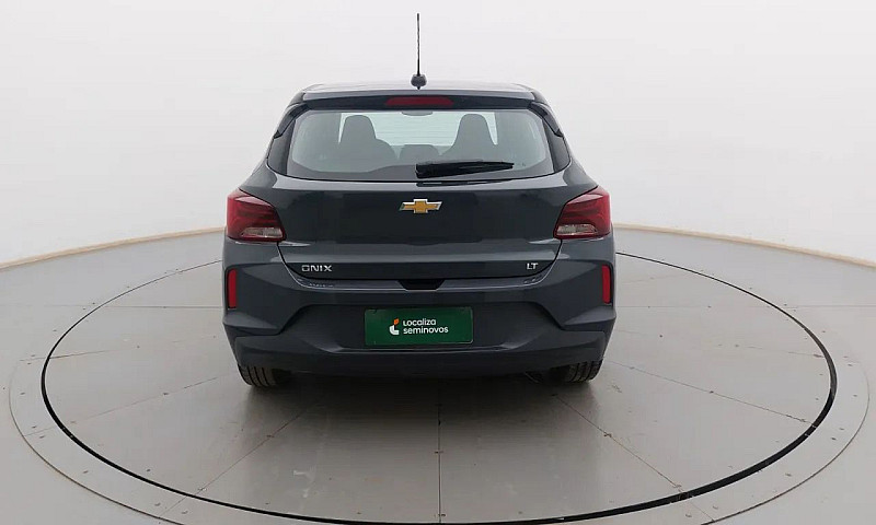 Chevrolet Onix Hatch...