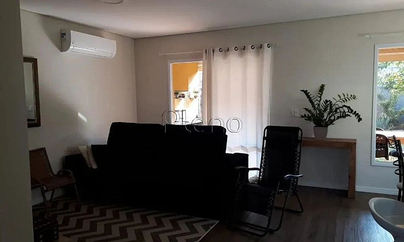 Sobrado À Venda Em P...