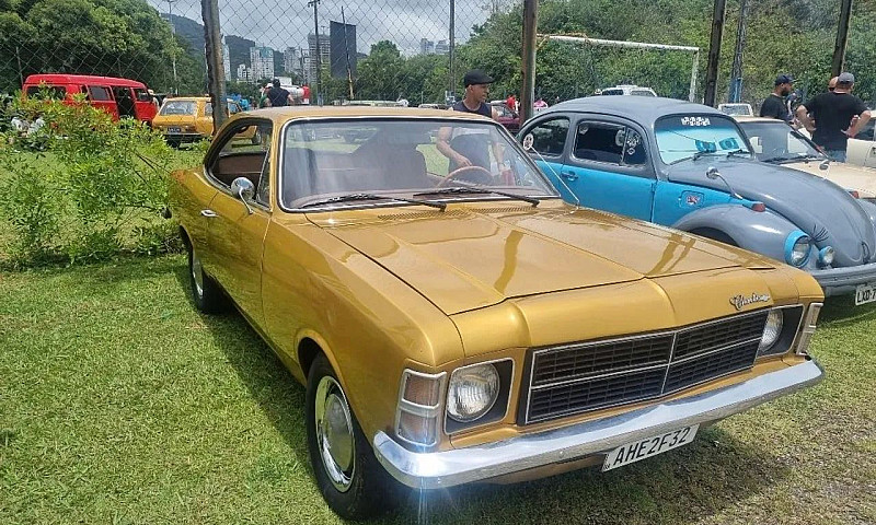 Chevrolet Opala L/Sl...