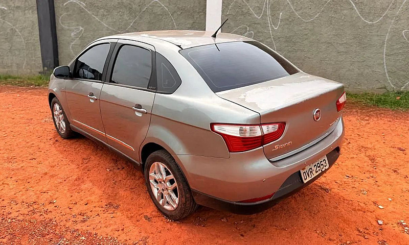 Fiat Grand Siena Ess...