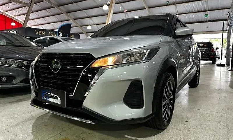 Nissan Kicks Active ...