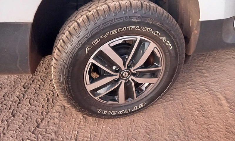 Renault Oroch Expres...