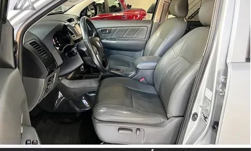 Hilux Srv 3.0 Diesel...