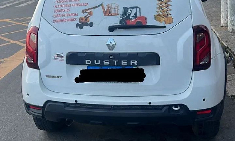 Renault Duster Authe...