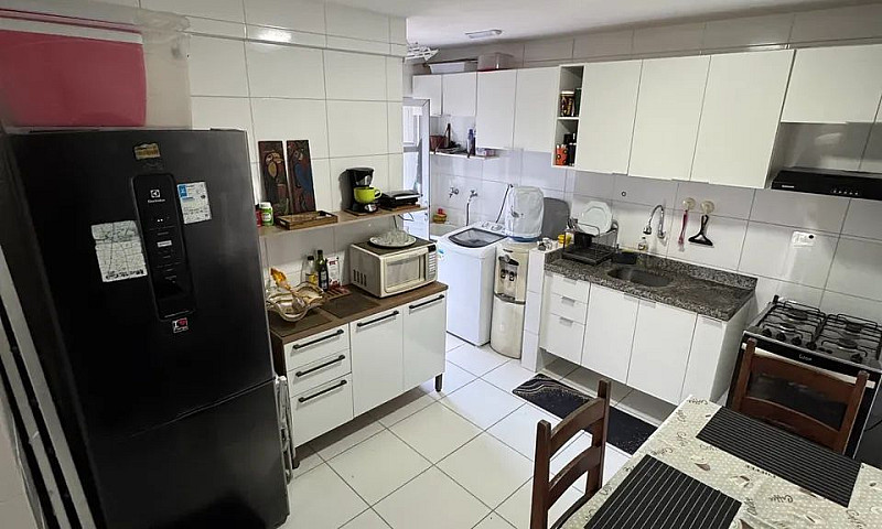 Suíte Em Apartamento...