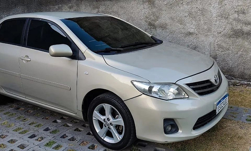 Toyota Corolla Gli 1...