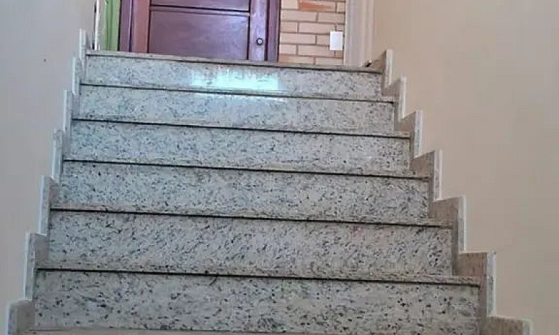 Casa/Sobrado Para Lo...