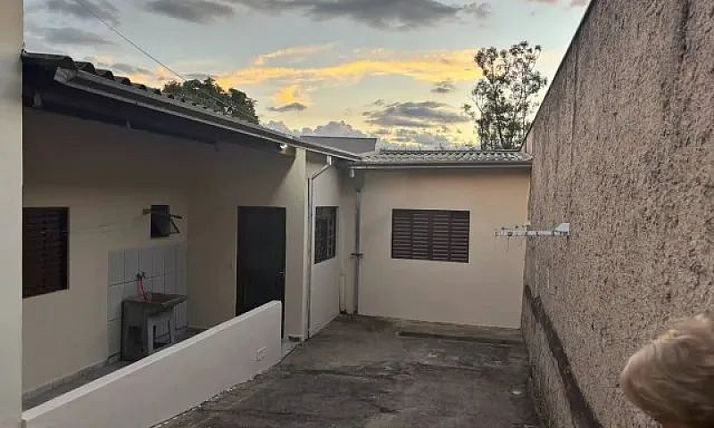 Excelente Em Casa Em...
