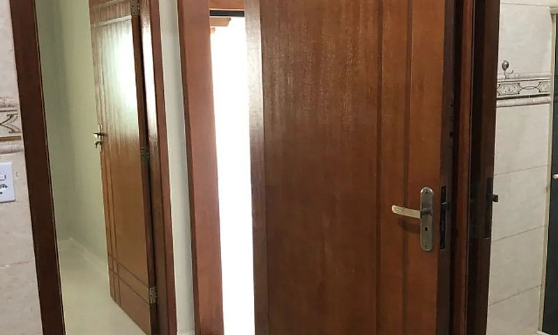 Casa Na 25 De Agosto...