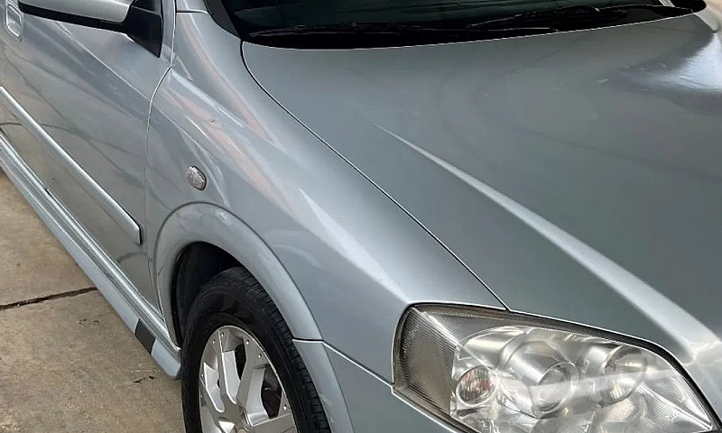 Chevrolet Astra Adva...