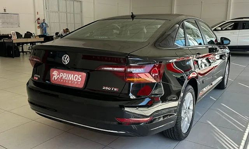 Volkswagen Jetta Com...