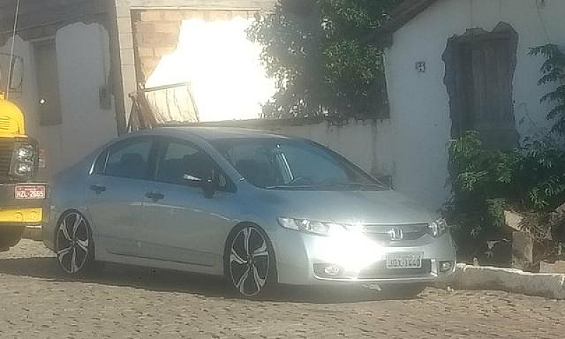 Honda Civic Troco Em...