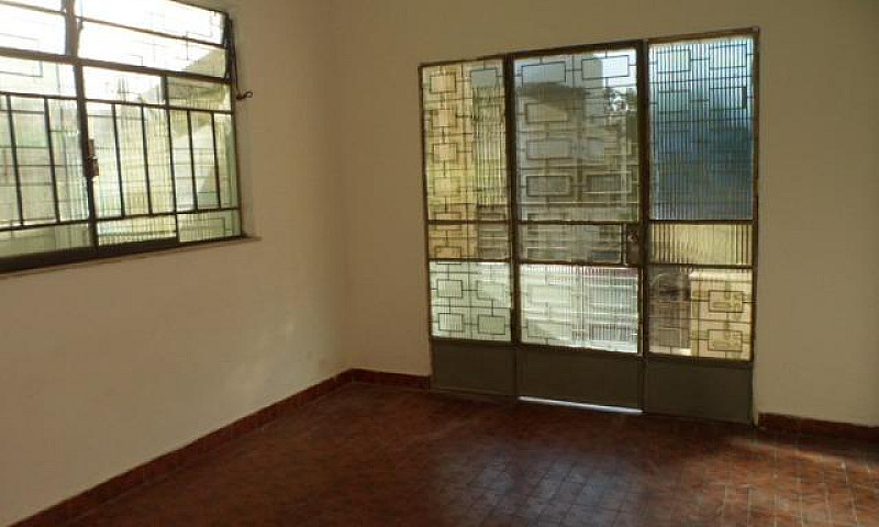 Otima Casa De 3 Quar...