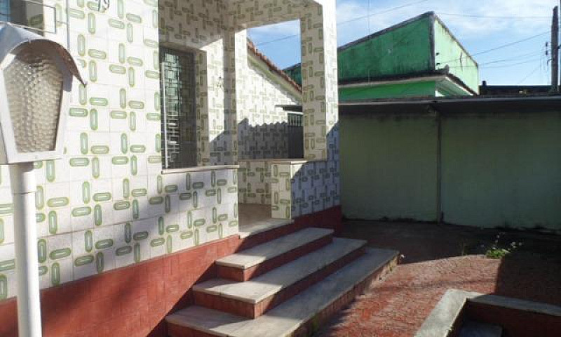 Otima Casa De 3 Quar...