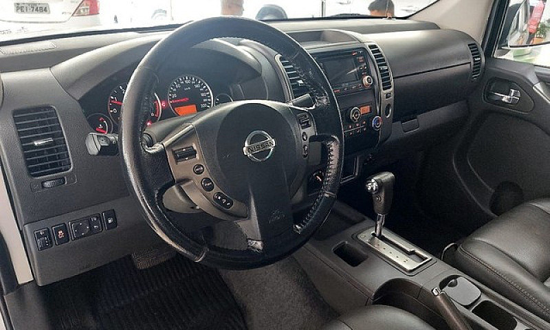 Nissan Frontier Sl 2...