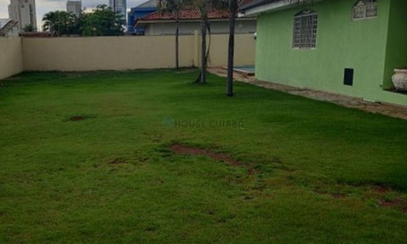 Linda Casa Comercial...