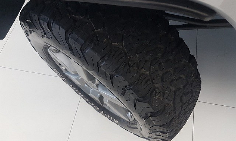 Troller T4 2016 Com ...