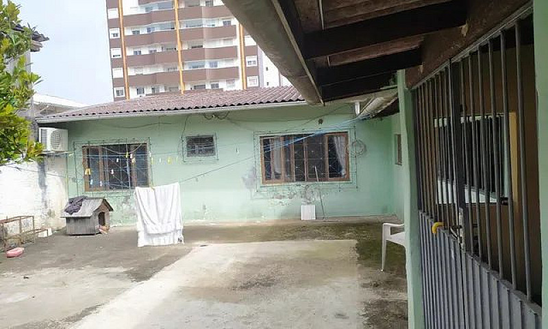Alugo Casa 2 Quartos...