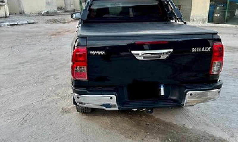 Hilux Sr 2022...