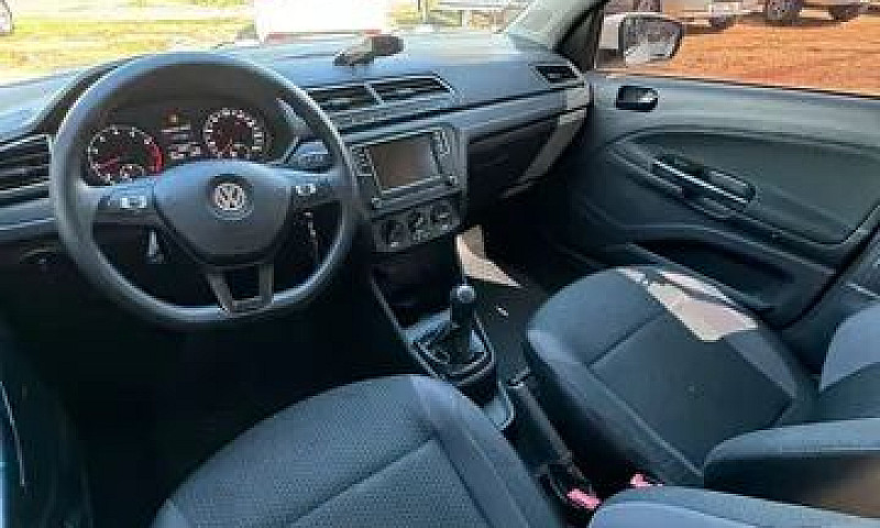 Volkswagen Voyage Vo...