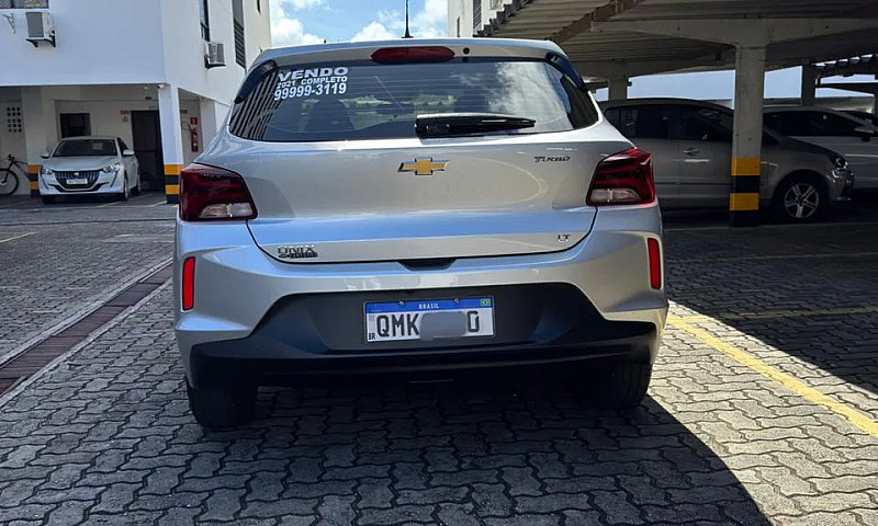 Chevrolet Onix Hatch...