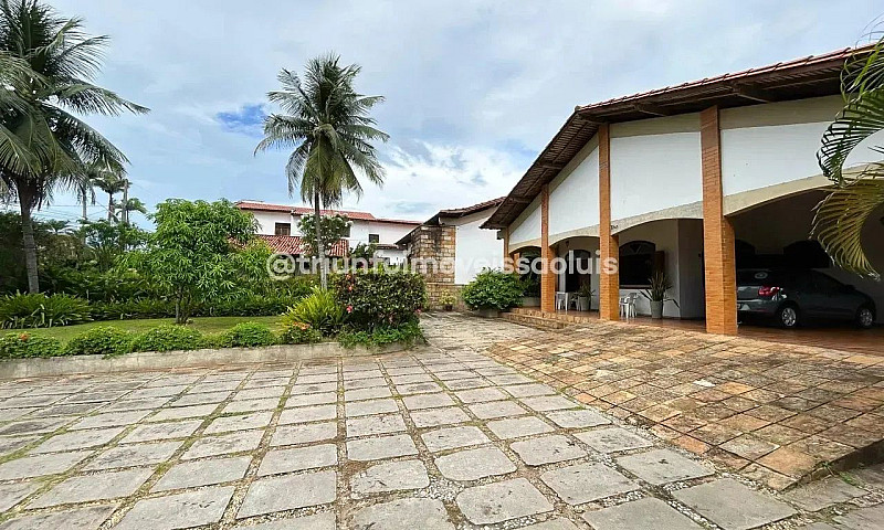 Casa No Calhau Com 3...